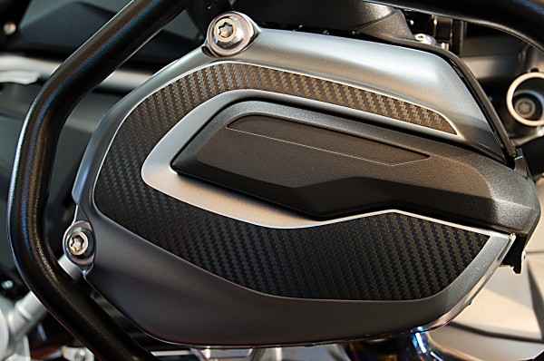 Carbon Optik Folie für die Ventildeckel der BMW R1200R LC
